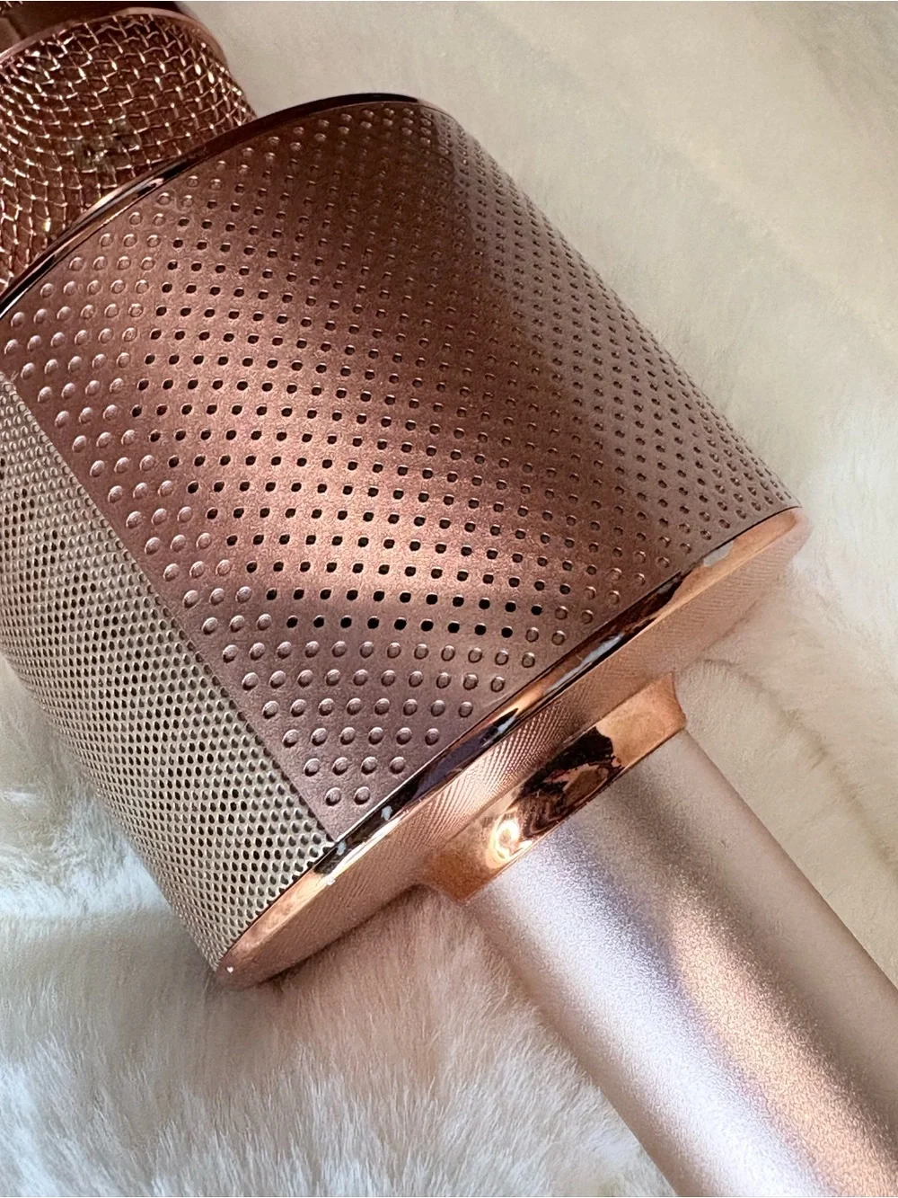 Rose Gold Wireless Bluetooth Karaoke Microphone